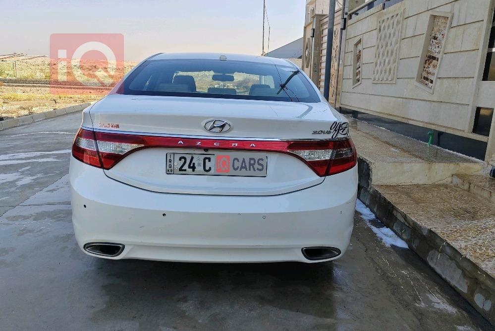 هیۆندای ازێرا